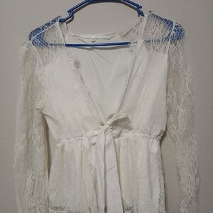 Elegant White Lace Top